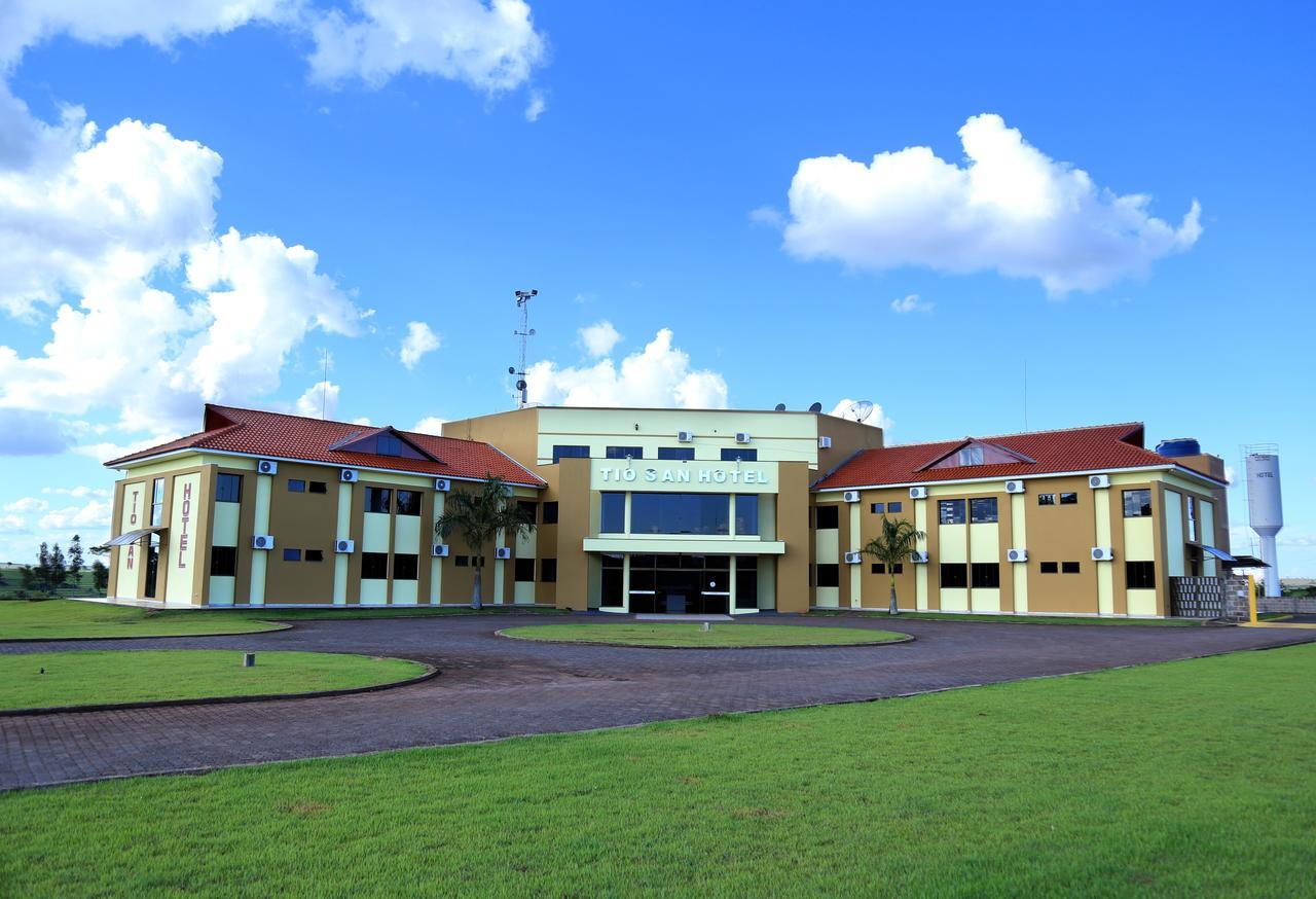 Tio San Hotel Mundo Novo  Exterior photo